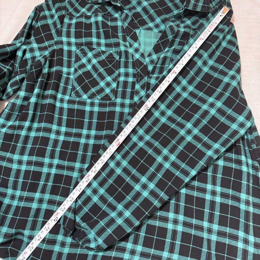 Torrid Harper Plaid Teal V-Neck Blouse | Officecore Grunge Plus Size 2 - Picture 11 of 12